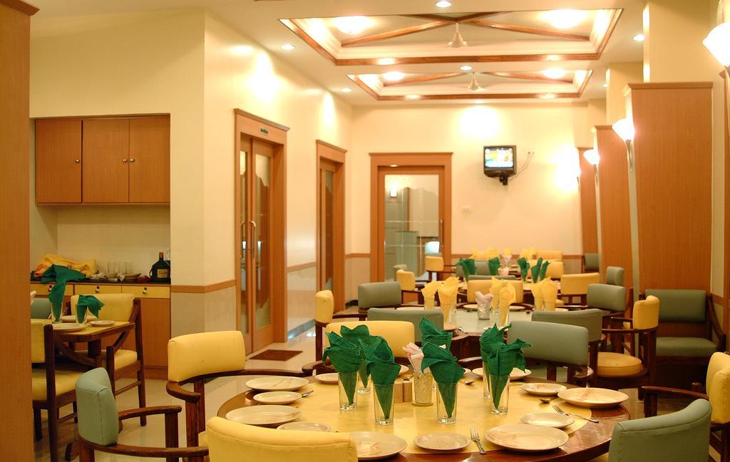 Hotel Ravikiran Alibaug Alībāg Exterior foto