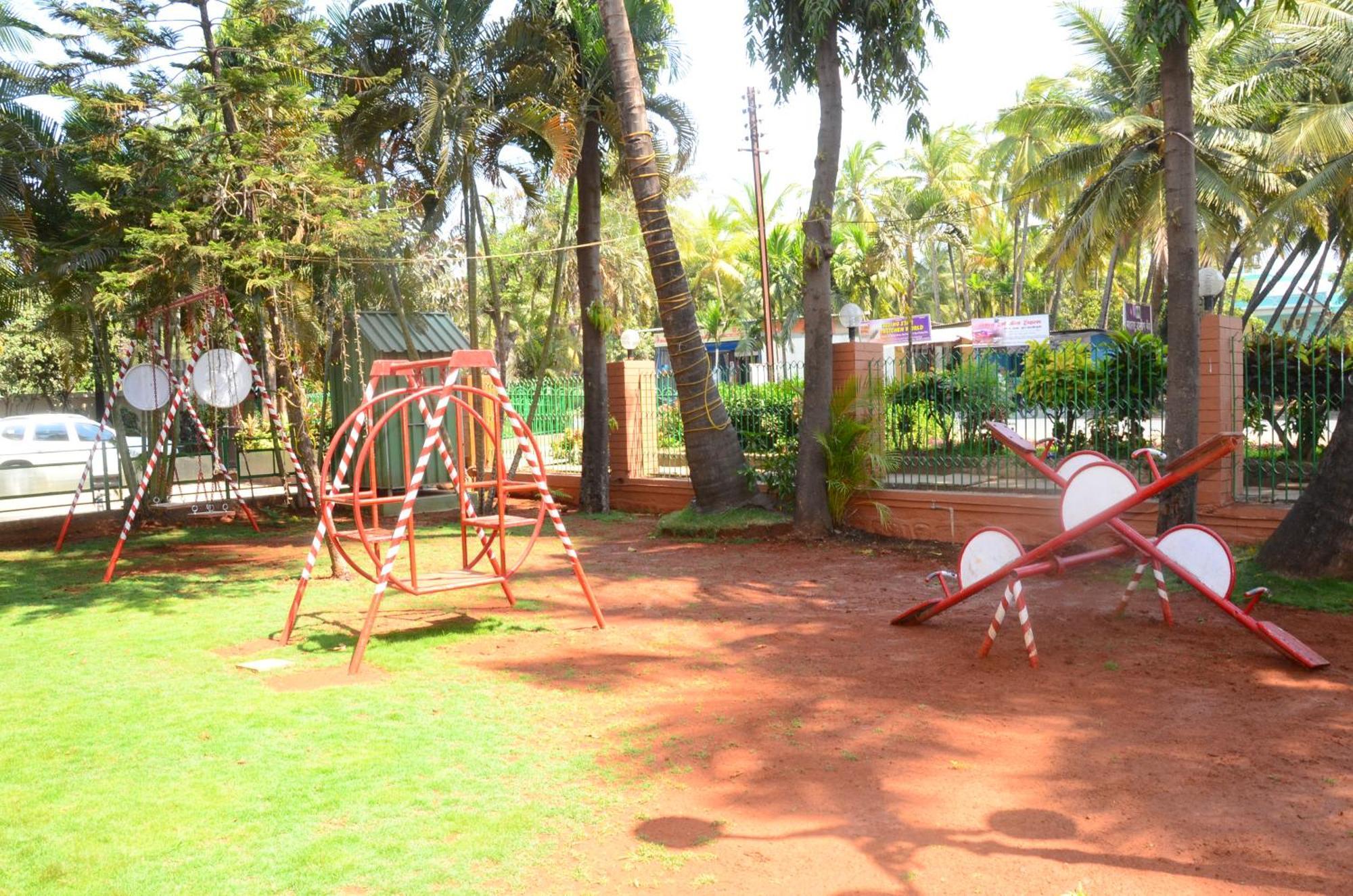 Hotel Ravikiran Alibaug Alībāg Exterior foto