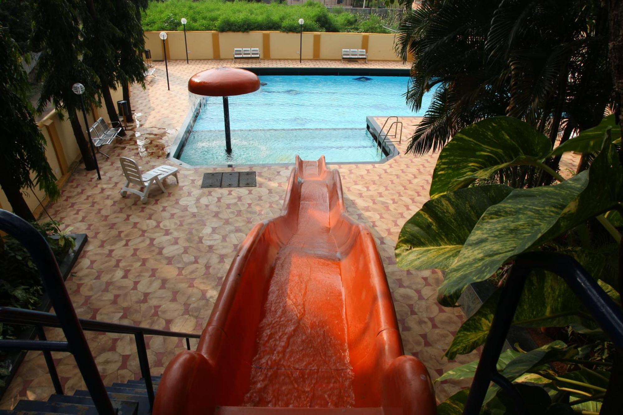 Hotel Ravikiran Alibaug Alībāg Exterior foto