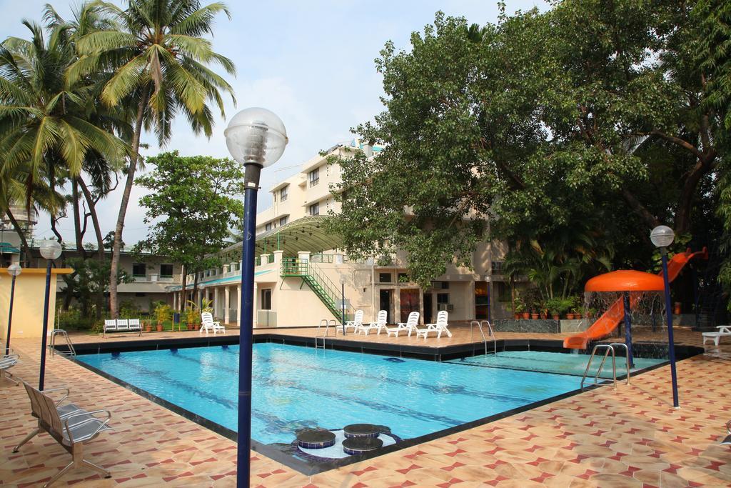 Hotel Ravikiran Alibaug Alībāg Exterior foto