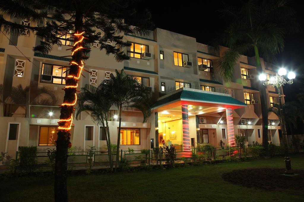 Hotel Ravikiran Alibaug Alībāg Exterior foto